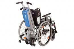 elektricni-pogon-za-invalidski-vozicek-dietz-na-invalidskem-vozicku